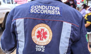 A Câmara dos Deputados regulamenta a profissão de condutor de ambulância. Texto segue para sanção presidencial.