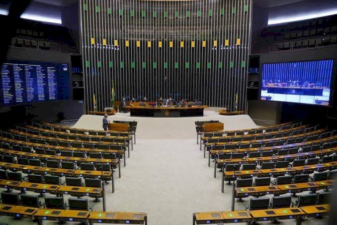 A Farra com o dinheiro Público na Câmara dos Deputados!